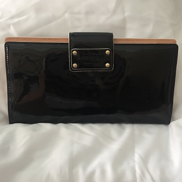 NWOT Kate Spade Pasadena Patent travel wallet